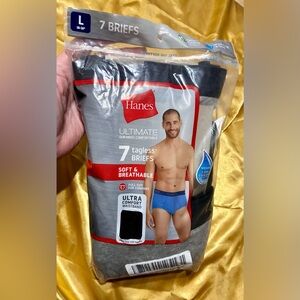 Hanes Men's Tagless Briefs - Blue and Black - 7 Pack